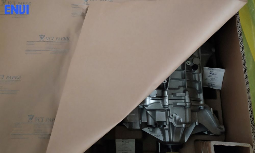 Giấy chống gỉ Vci bảo vệ linh kiện kim loại khỏi gỉ sét